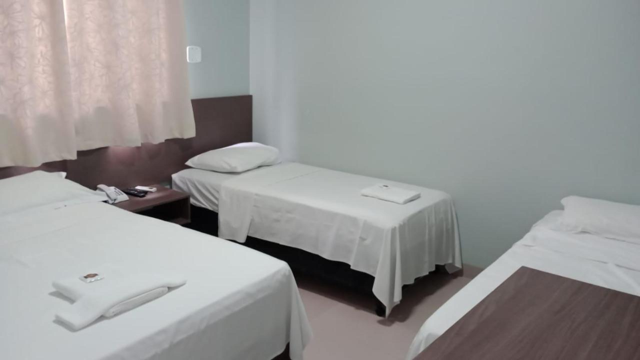 Hotel Plaza Pontes E Lacerda Εξωτερικό φωτογραφία