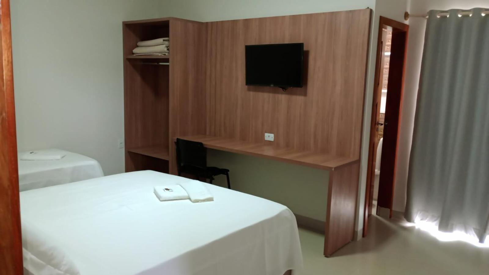 Hotel Plaza Pontes E Lacerda Εξωτερικό φωτογραφία
